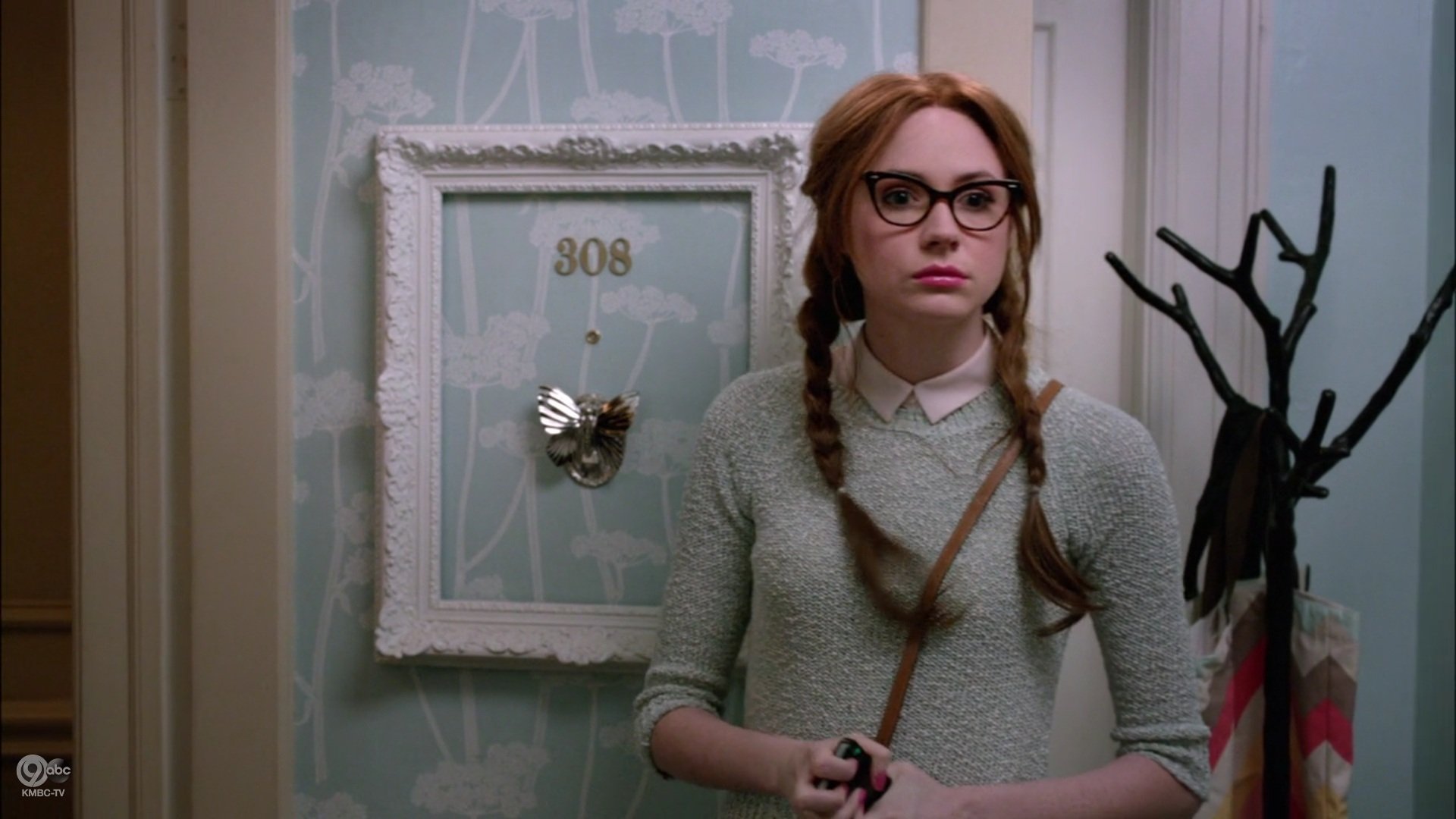 Selfie_1x02_Un-TagMyHeart_0355.jpg