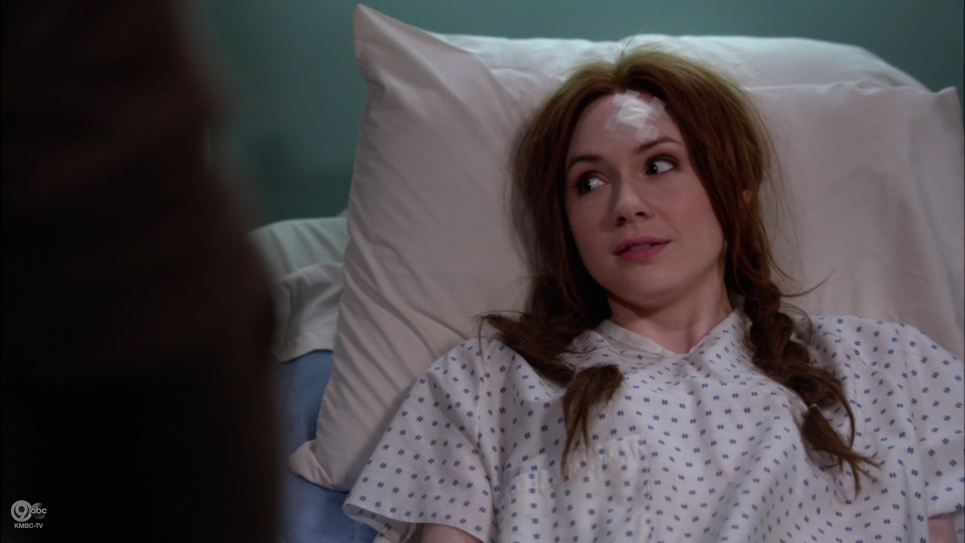 Selfie_1x02_Un-TagMyHeart_0429.jpg