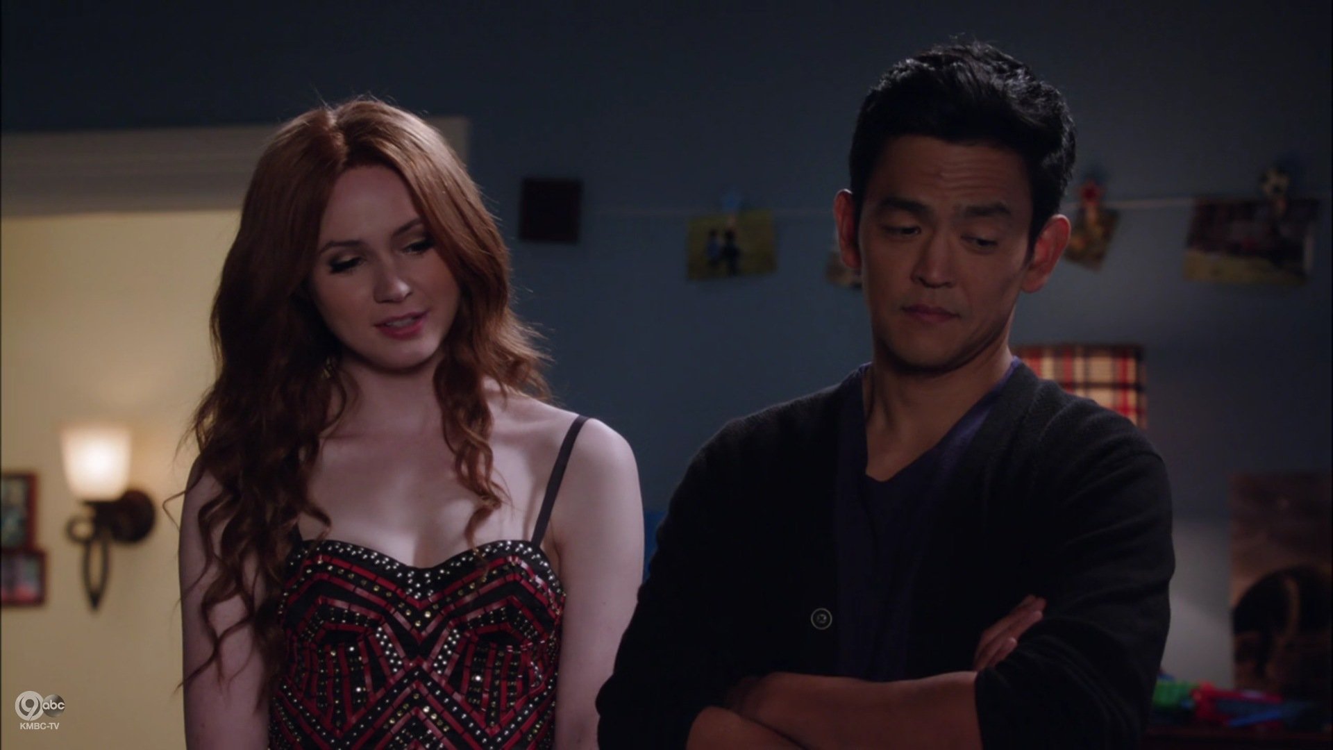 Selfie_1x04_NuggetofWisdom_0418.jpg Selfie_1x04_NuggetofWisdom_0418.jpg
