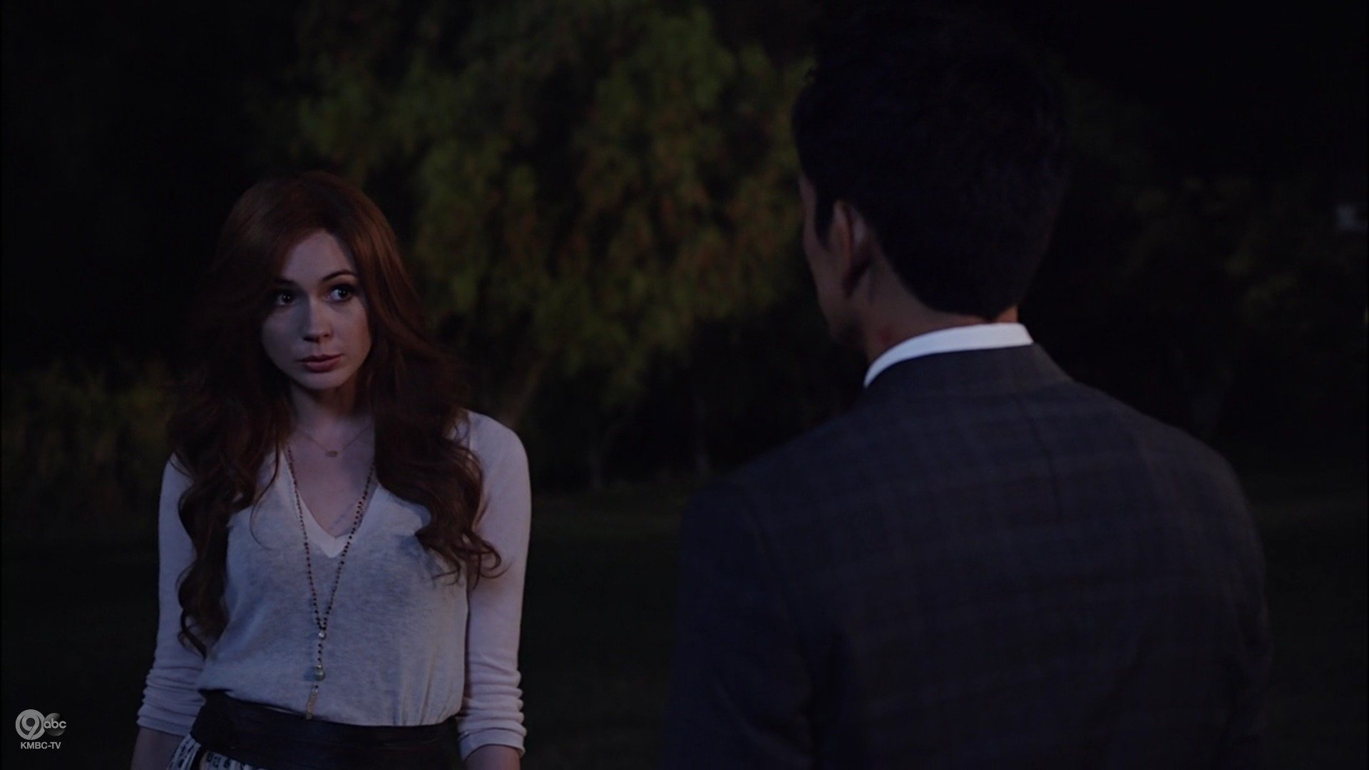Selfie_1x05_EvenHellHasTwoBars_0595.jpg