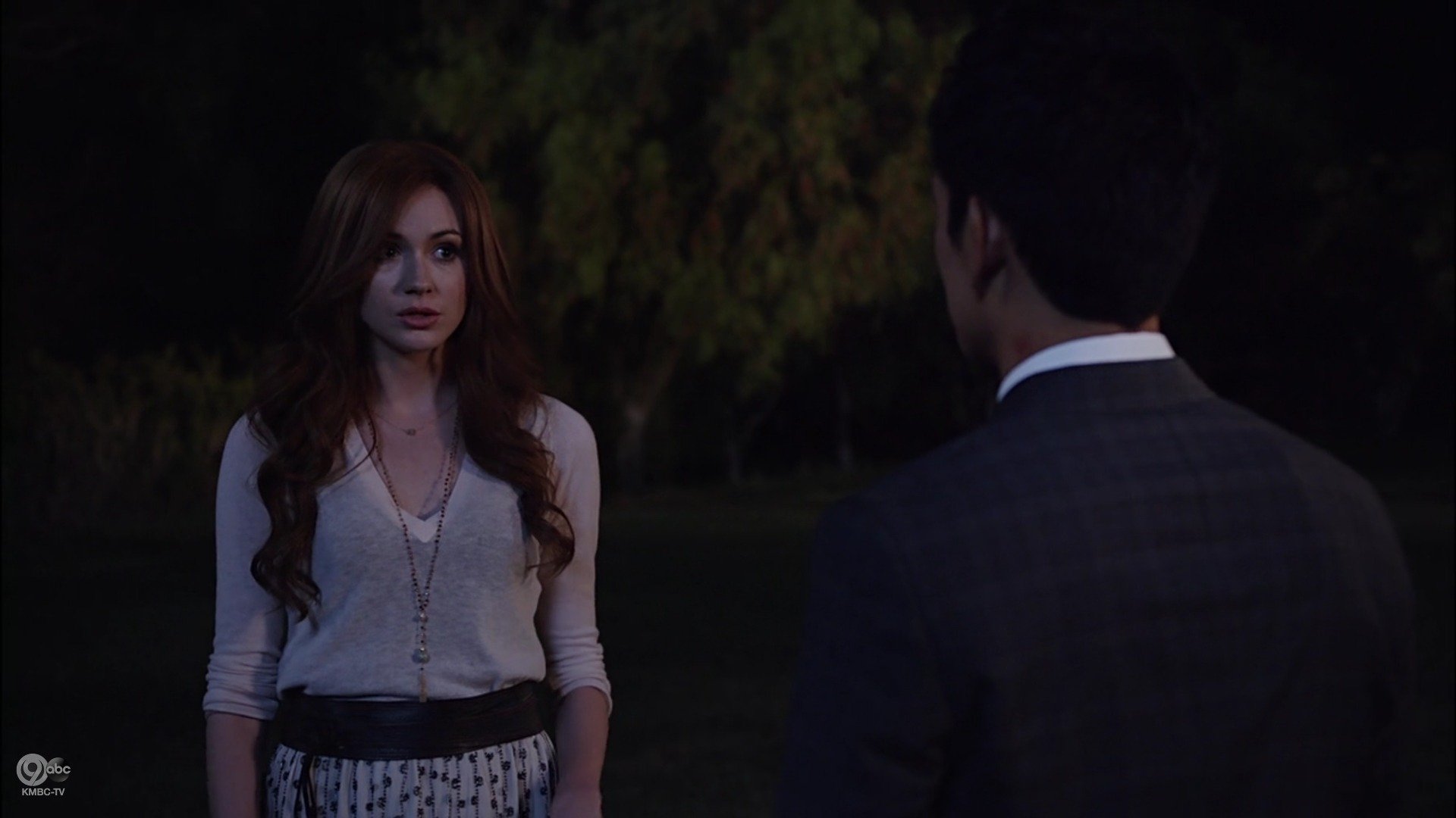 Selfie_1x05_EvenHellHasTwoBars_0607.jpg