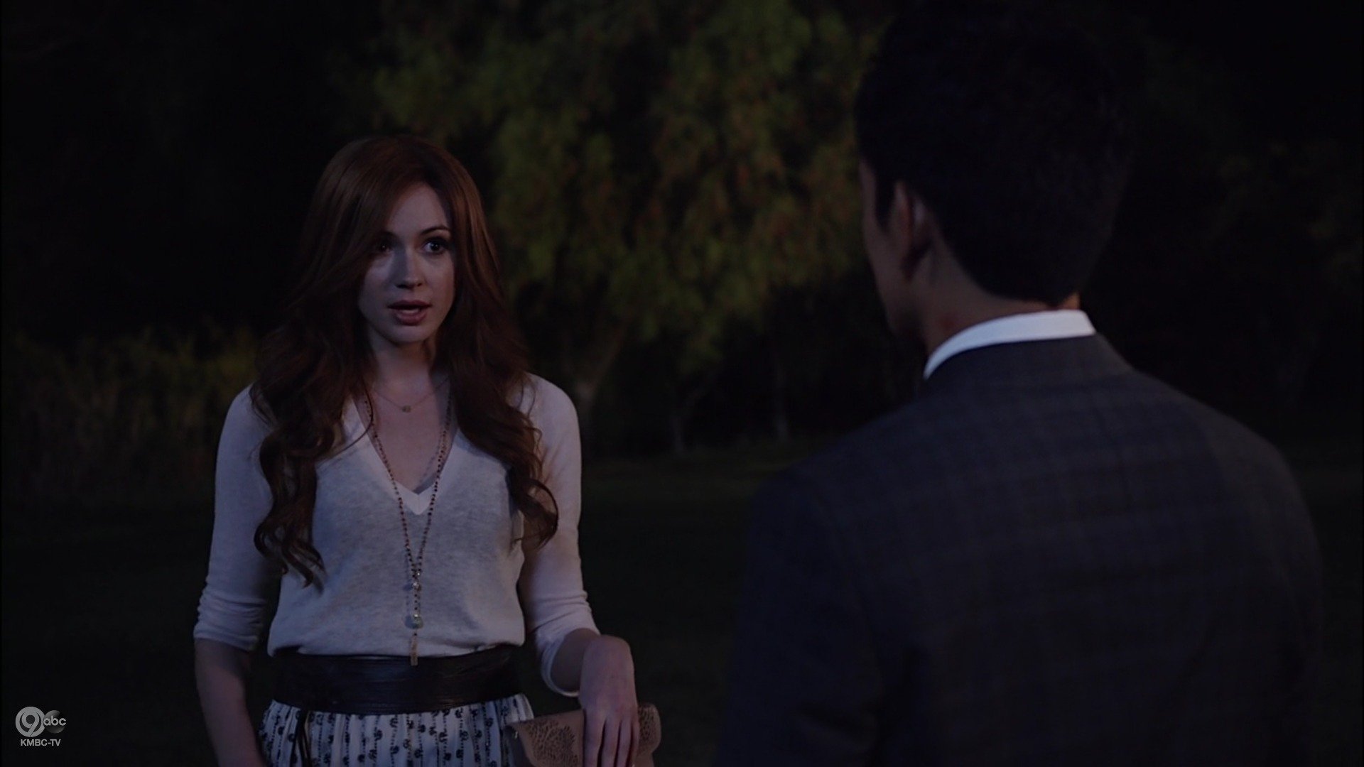 Selfie_1x05_EvenHellHasTwoBars_0609.jpg