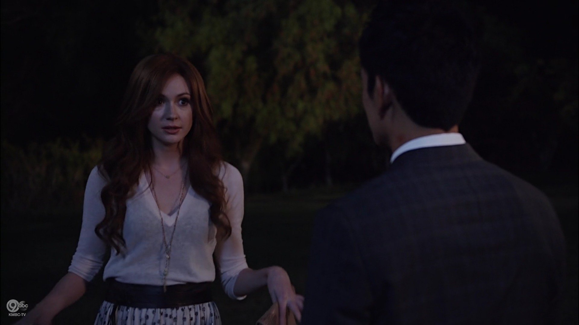 Selfie_1x05_EvenHellHasTwoBars_0611.jpg