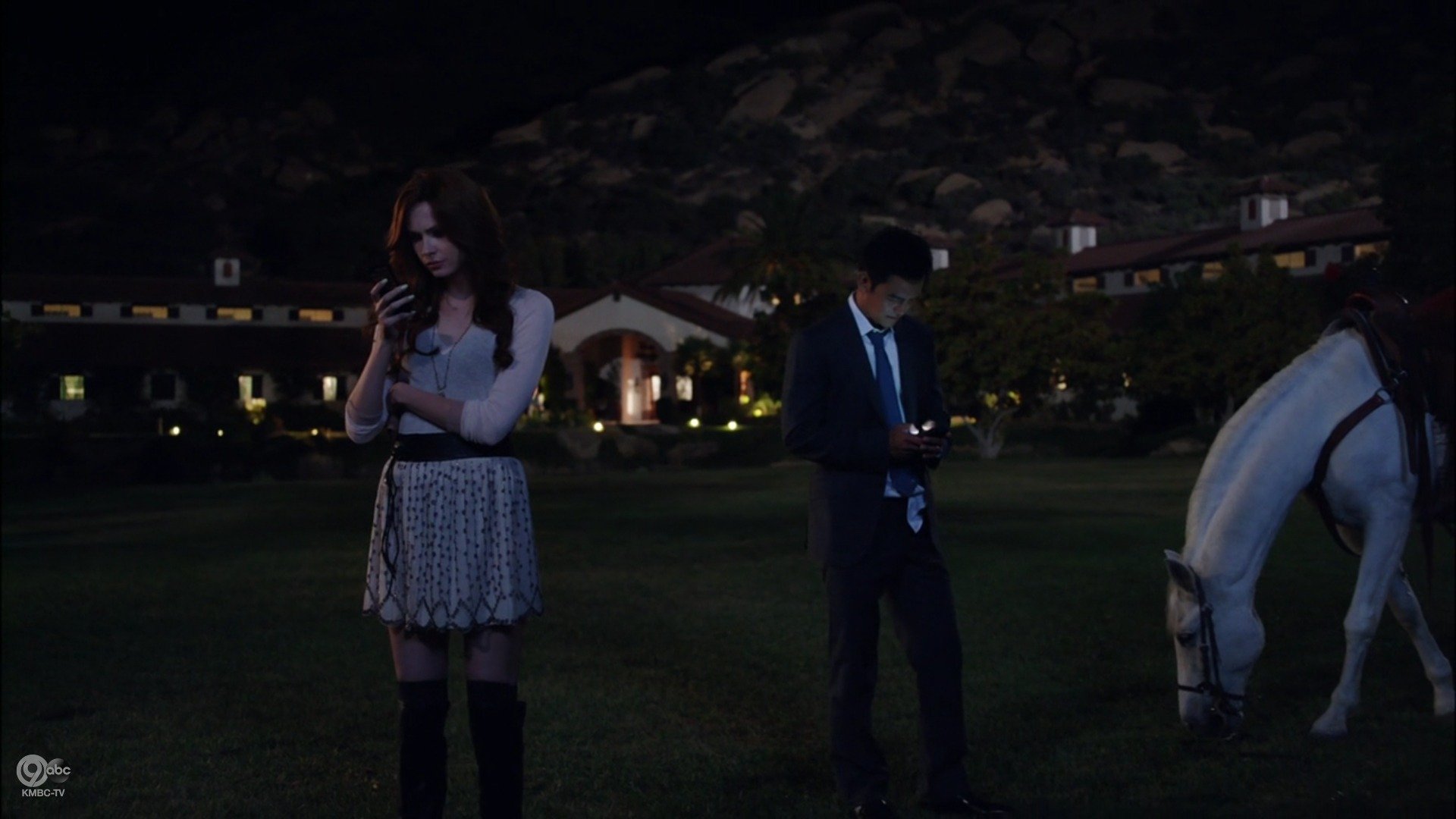 Selfie_1x05_EvenHellHasTwoBars_0649.jpg