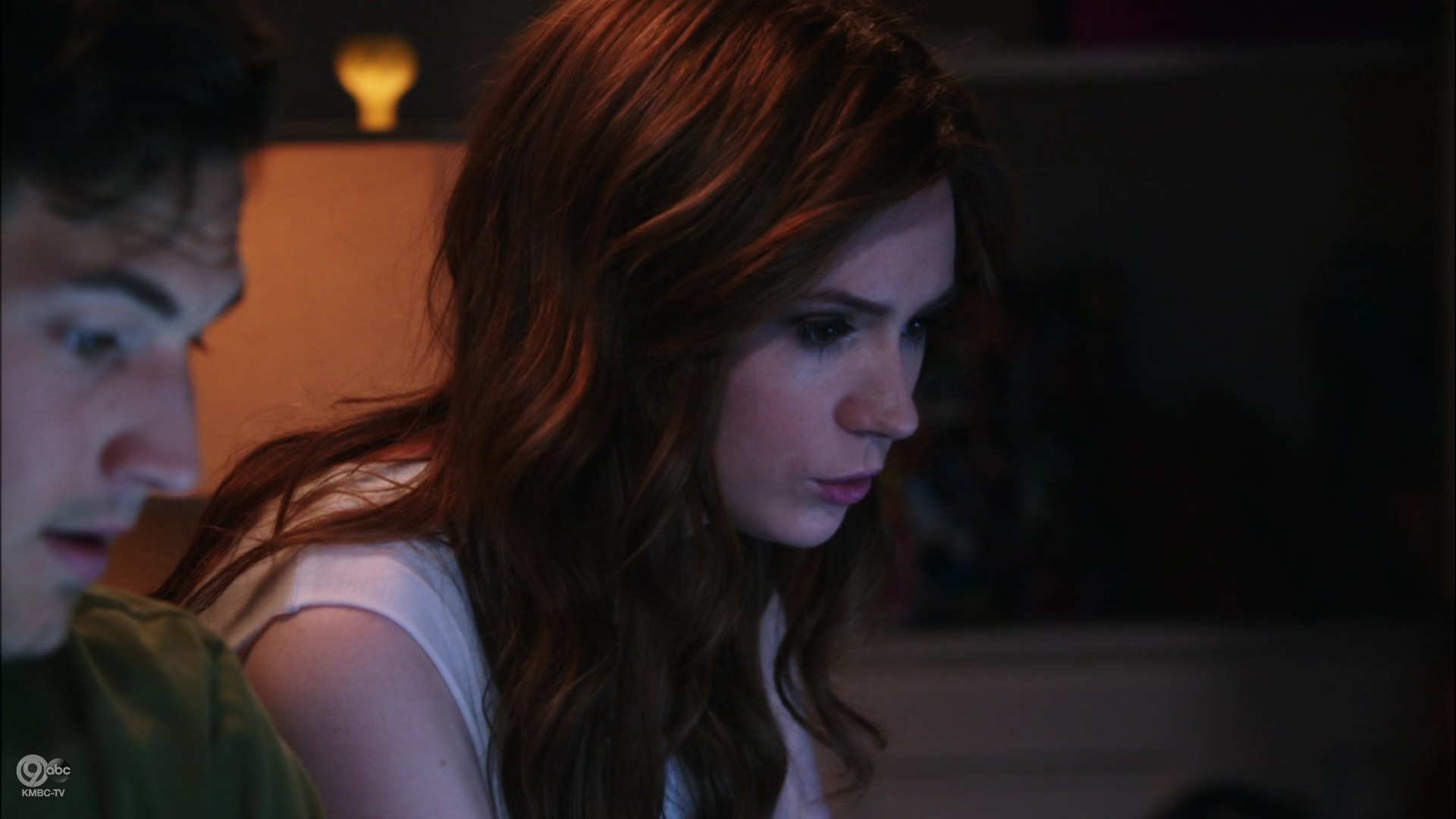 Selfie_1x09_FollowThrough_0177.jpg
