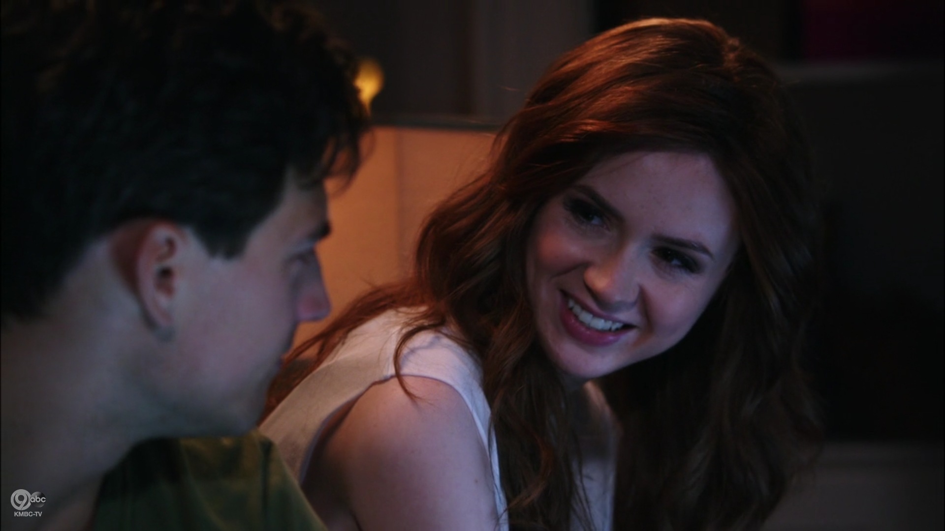 Selfie_1x09_FollowThrough_0183.jpg