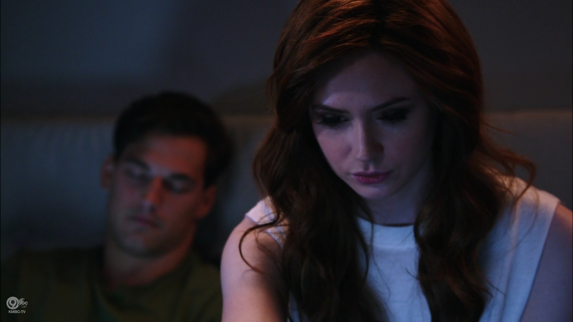 Selfie_1x09_FollowThrough_0188.jpg