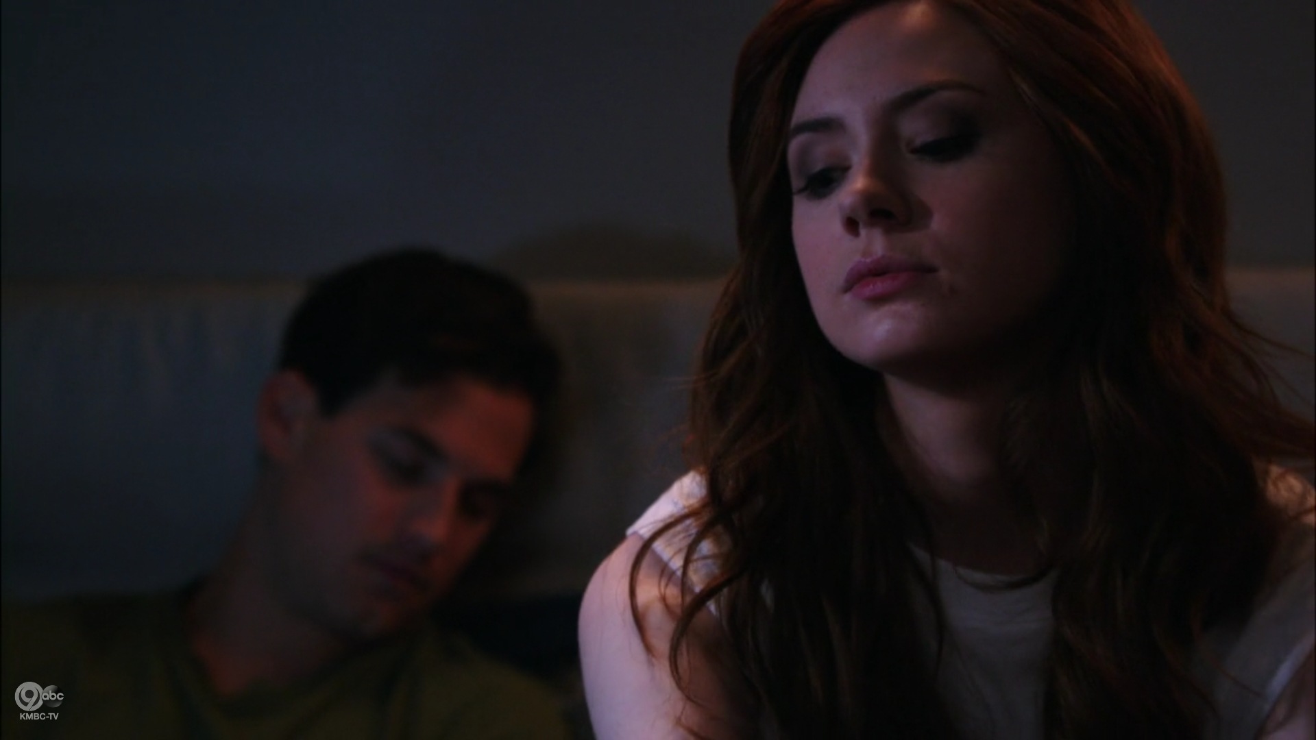 Selfie_1x09_FollowThrough_0191.jpg