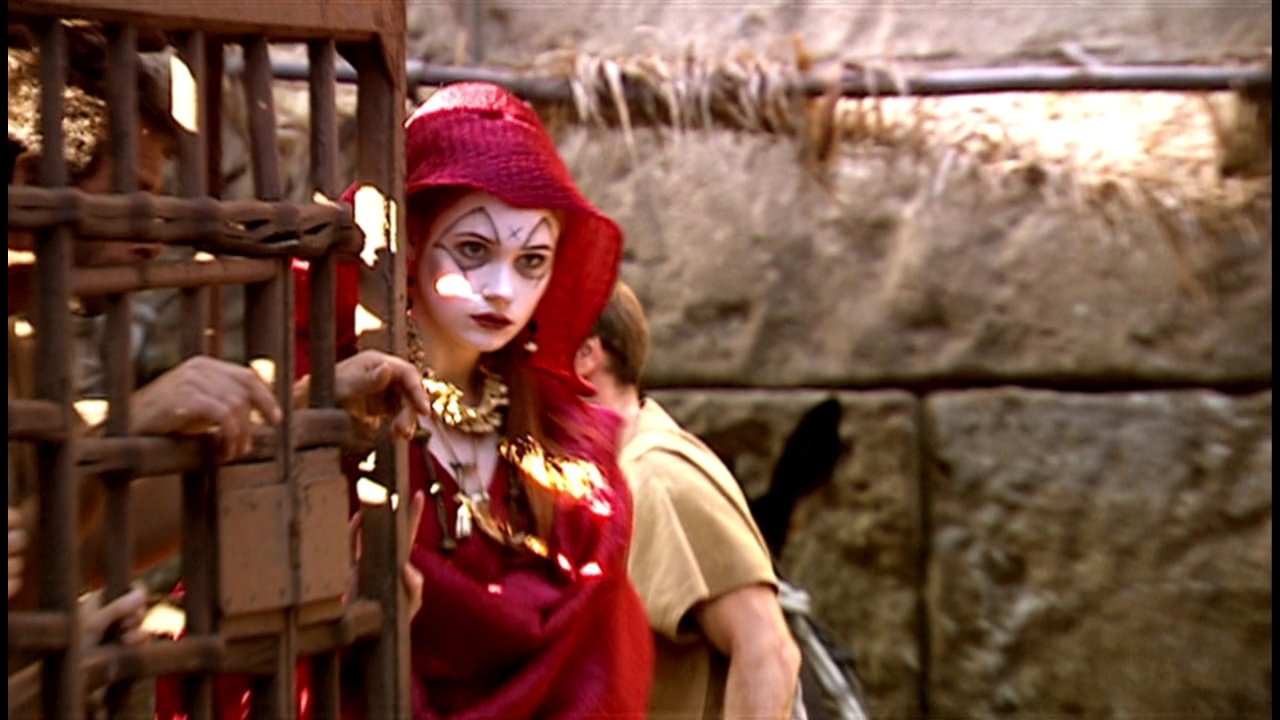 DoctorWho_4x02_TheFiresofPompeii_0004.jpg