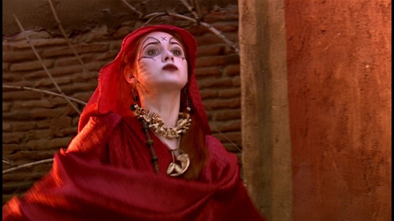 DoctorWho_4x02_TheFiresofPompeii_0052.jpg DoctorWho_4x02_TheFiresofPompeii_0052.jpg