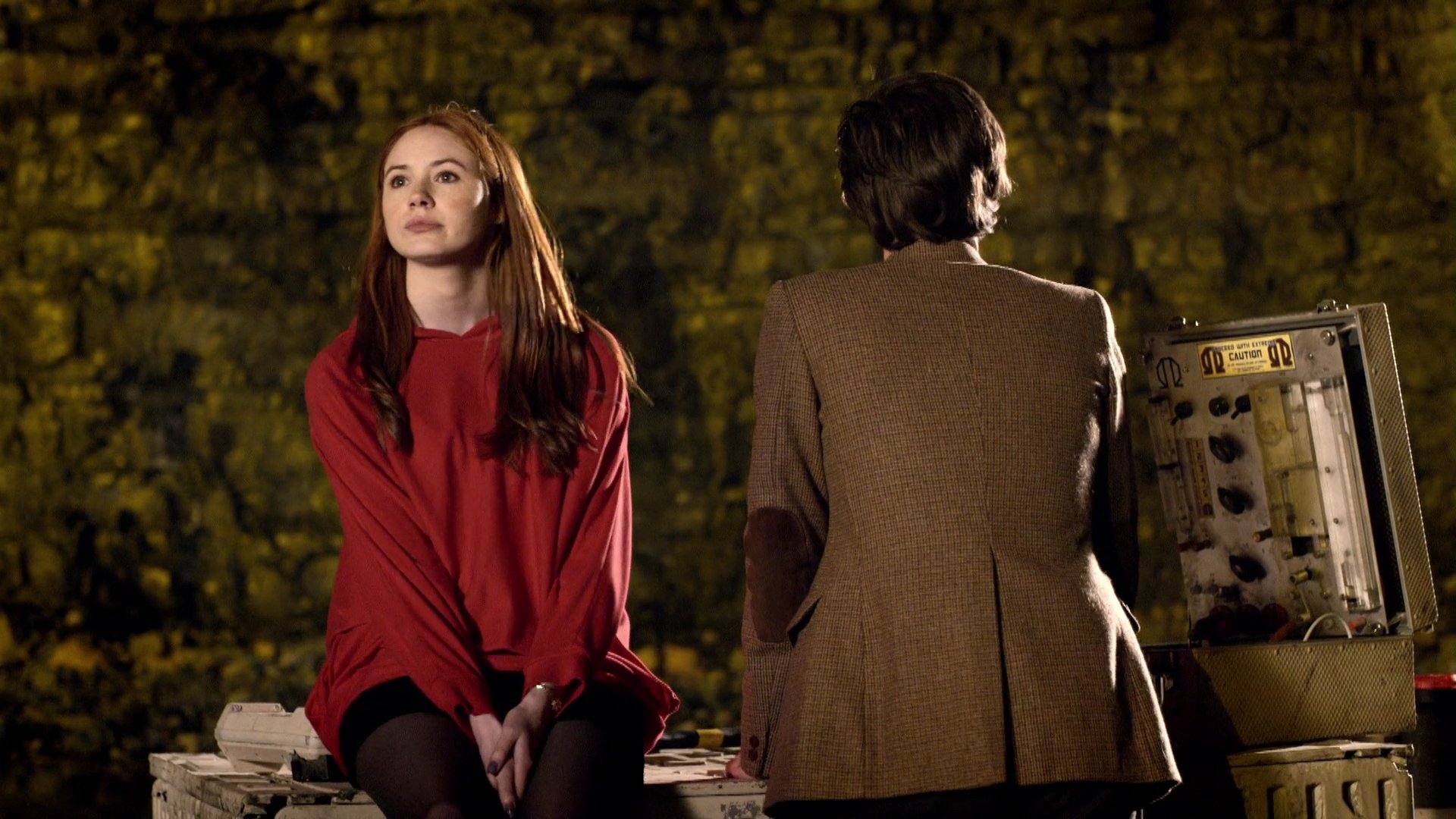 DoctorWho_5x04_TheTimeofAngels_0090.jpg