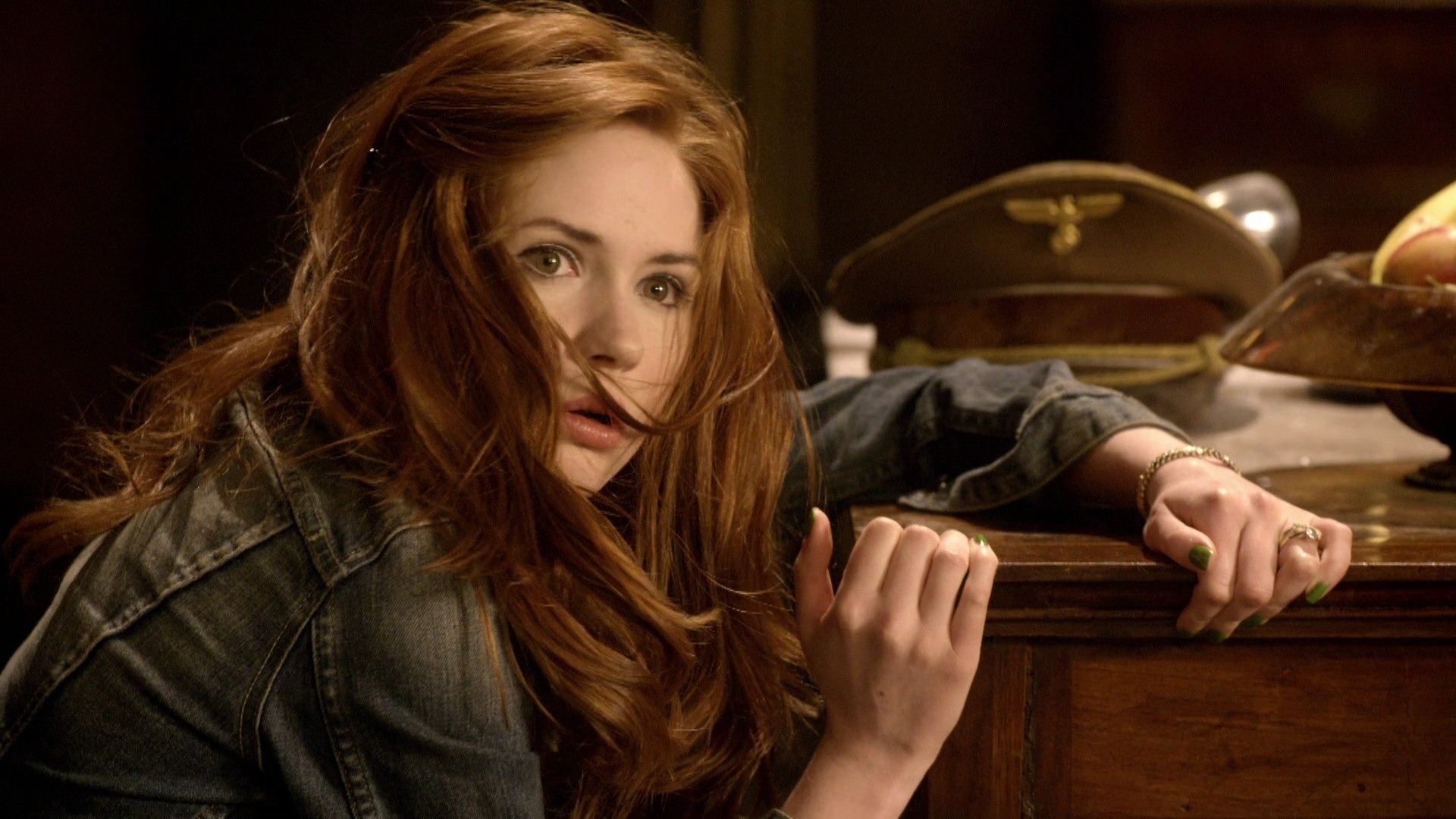 DoctorWho_6x08LetsKillHitler_0181.jpg