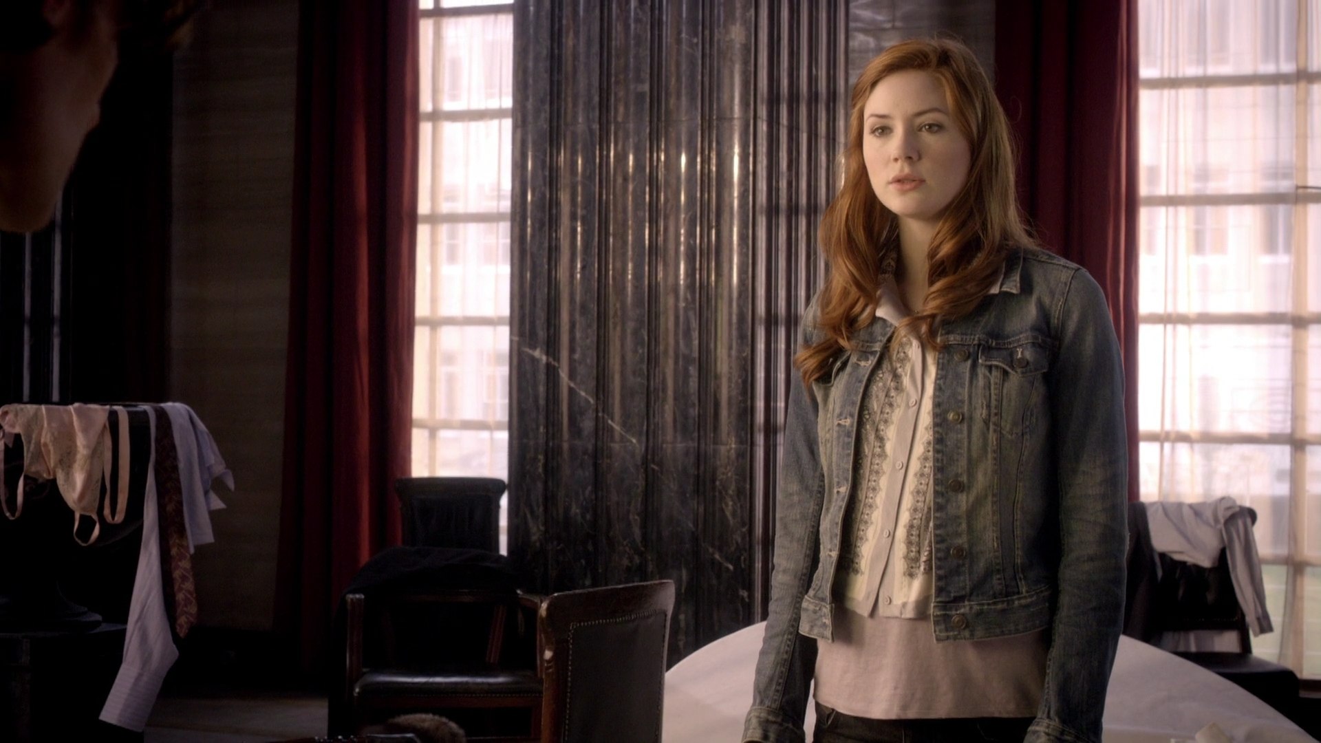 DoctorWho_6x08LetsKillHitler_0427.jpg