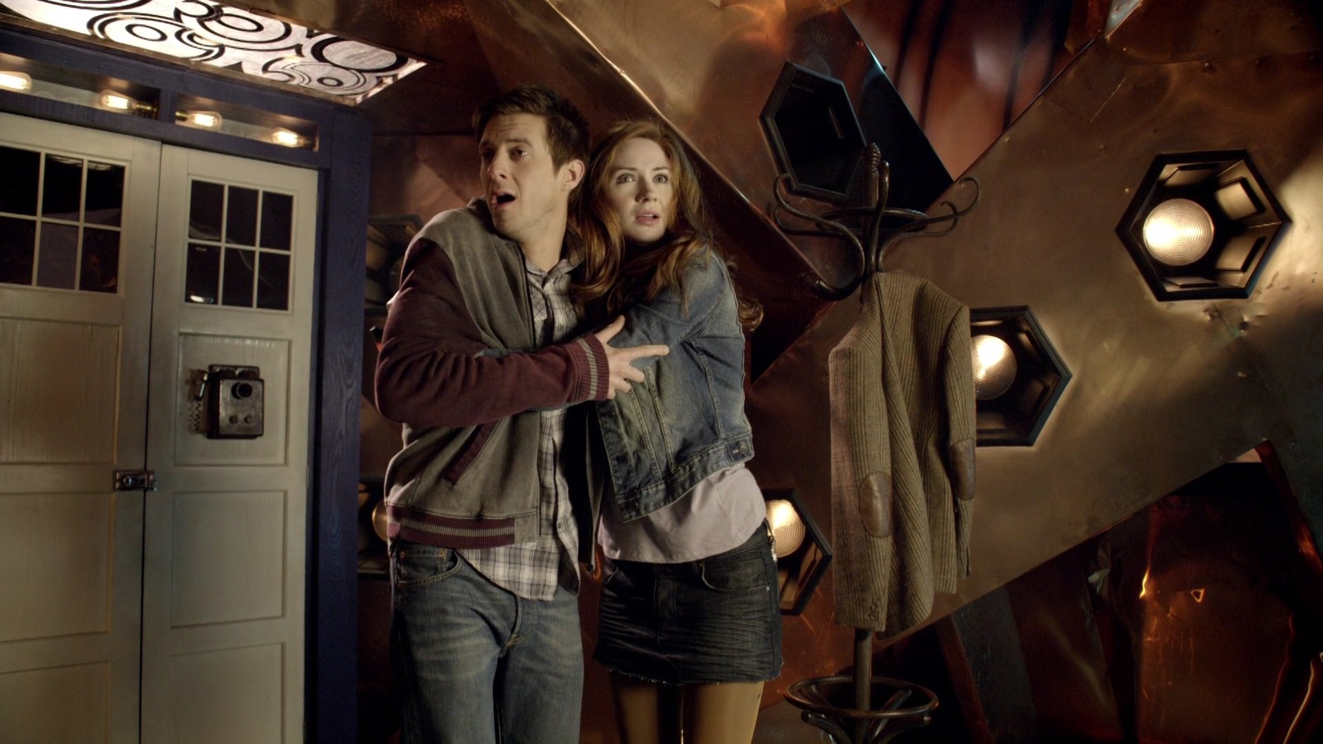 DoctorWho_6x08LetsKillHitler_0501.jpg DoctorWho_6x08LetsKillHitler_0501.jpg