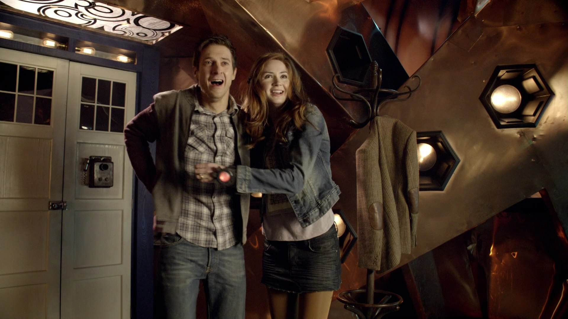 DoctorWho_6x08LetsKillHitler_0504.jpg DoctorWho_6x08LetsKillHitler_0504.jpg