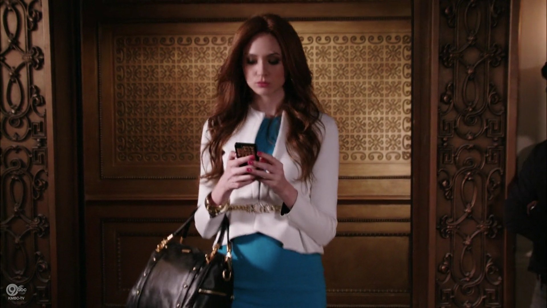 Selfie_1x04_NuggetofWisdom_0010.jpg Selfie_1x04_NuggetofWisdom_0010.jpg