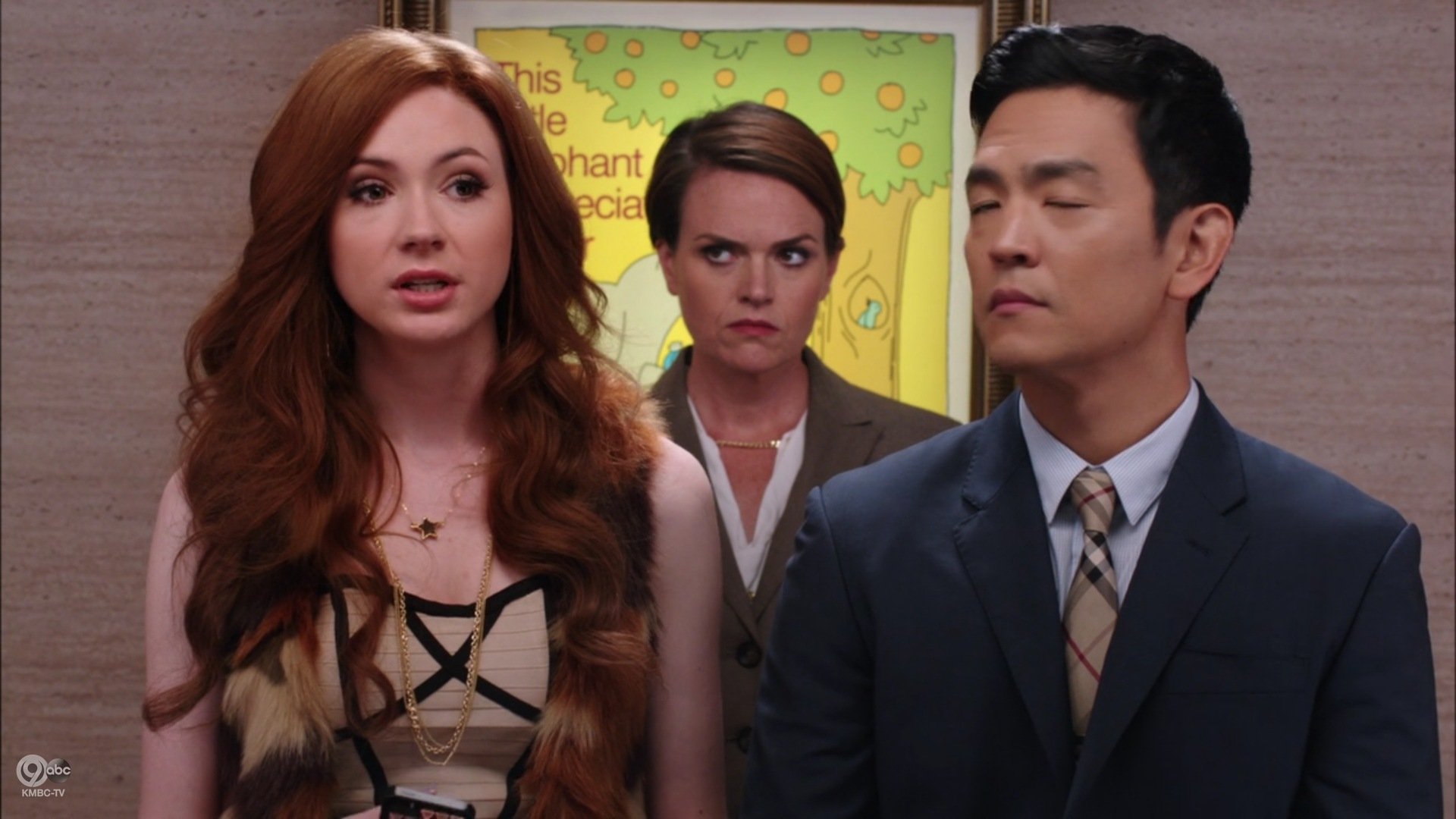 Selfie_1x04_NuggetofWisdom_0041.jpg