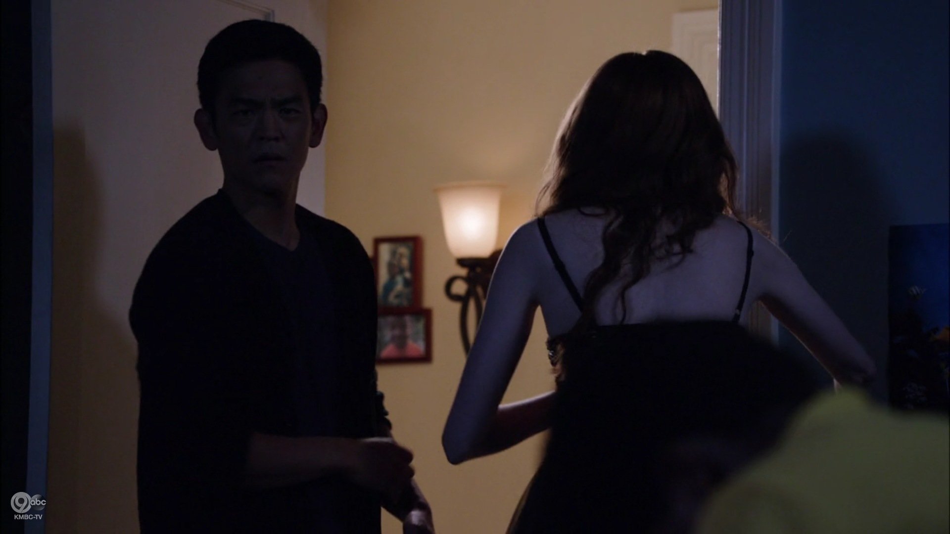 Selfie_1x04_NuggetofWisdom_0351.jpg Selfie_1x04_NuggetofWisdom_0351.jpg