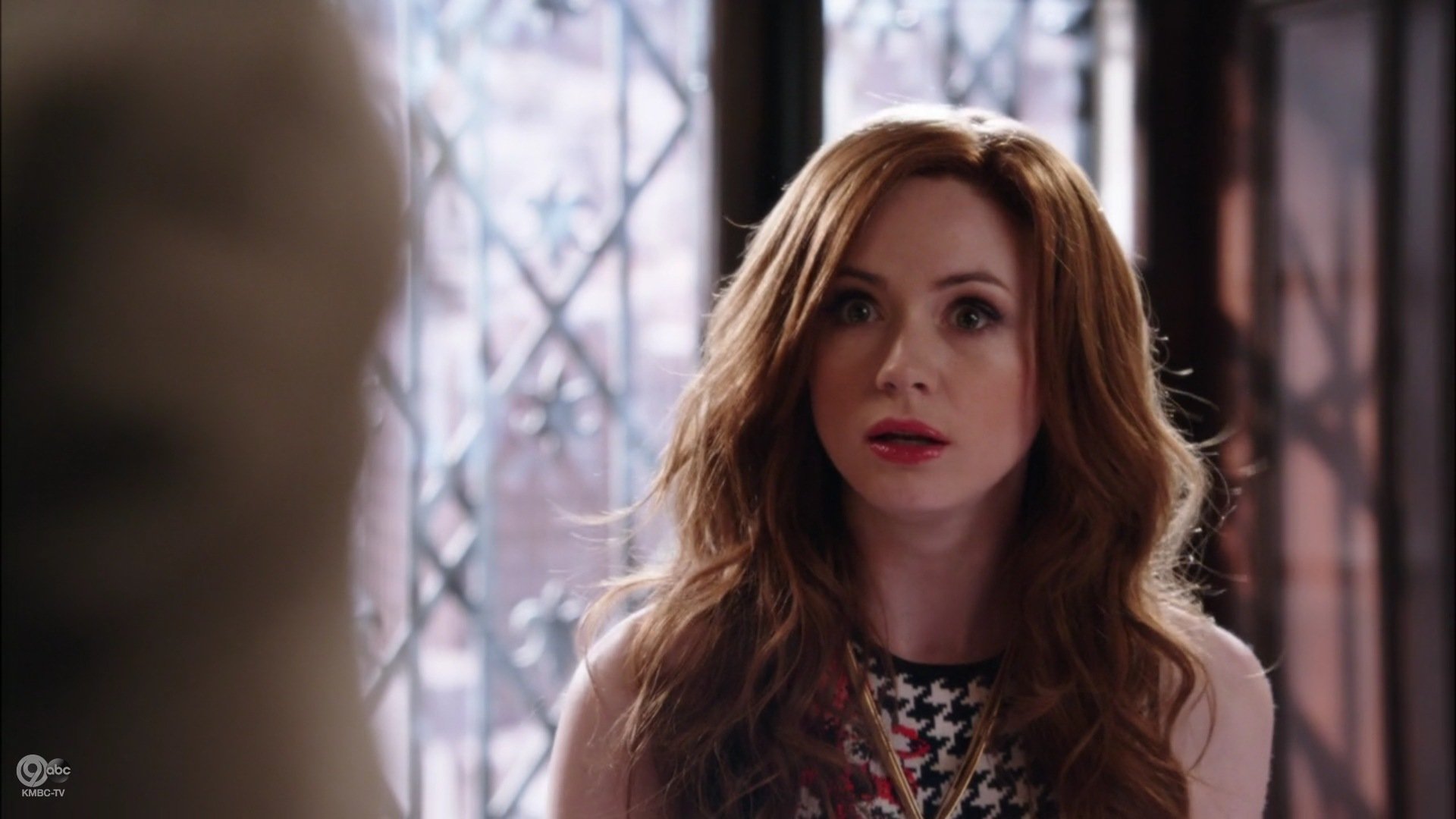 Selfie_1x04_NuggetofWisdom_0477.jpg Selfie_1x04_NuggetofWisdom_0477.jpg