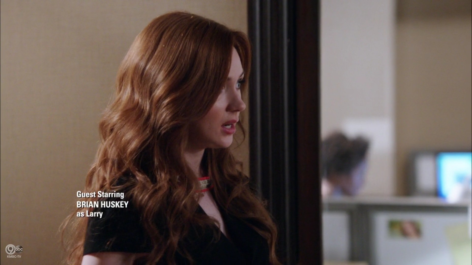 Selfie_1x04_NuggetofWisdom_0512.jpg